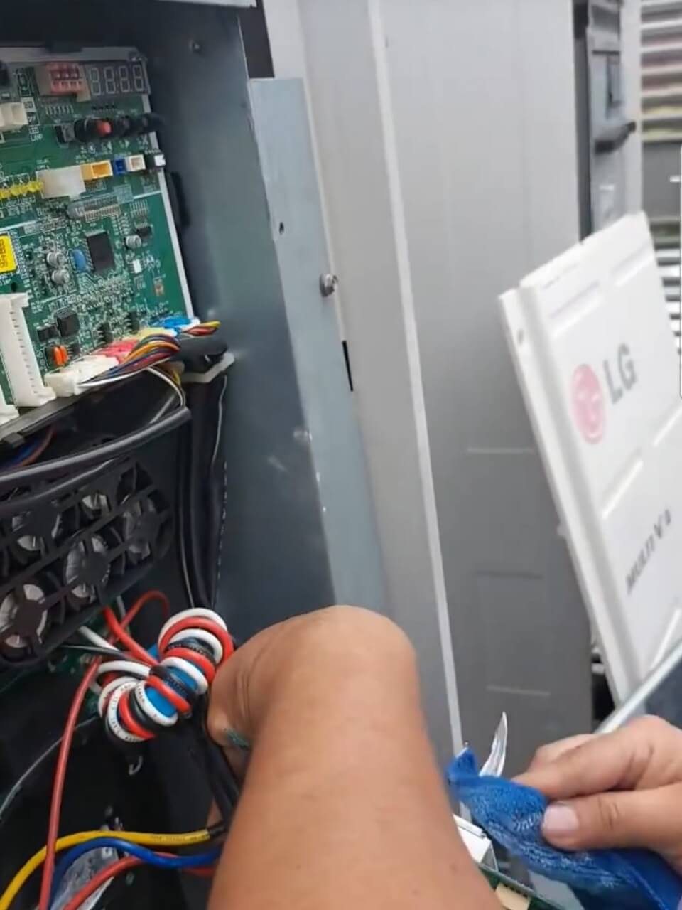 Servicio Técnico de Aires y Heladeras en CABA y GBA